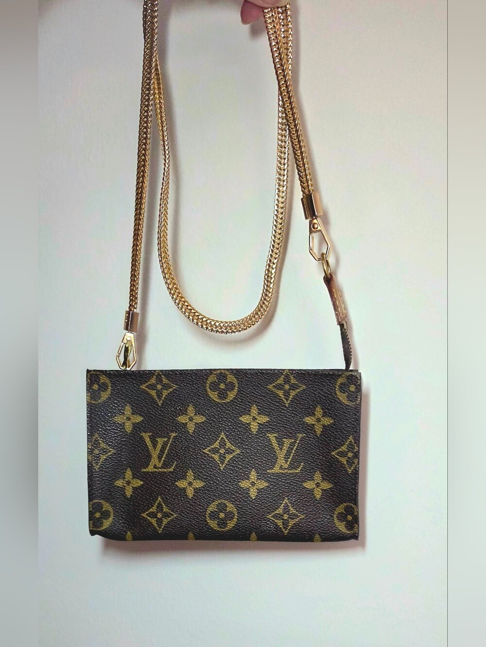 Authentic Louis Vuitton Monogram Pouch - Picture 8 of 16